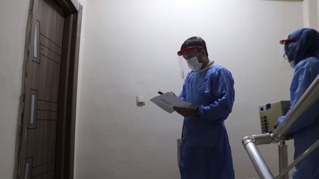 Urfa'da  evde sağlık hizmeti sürüyor