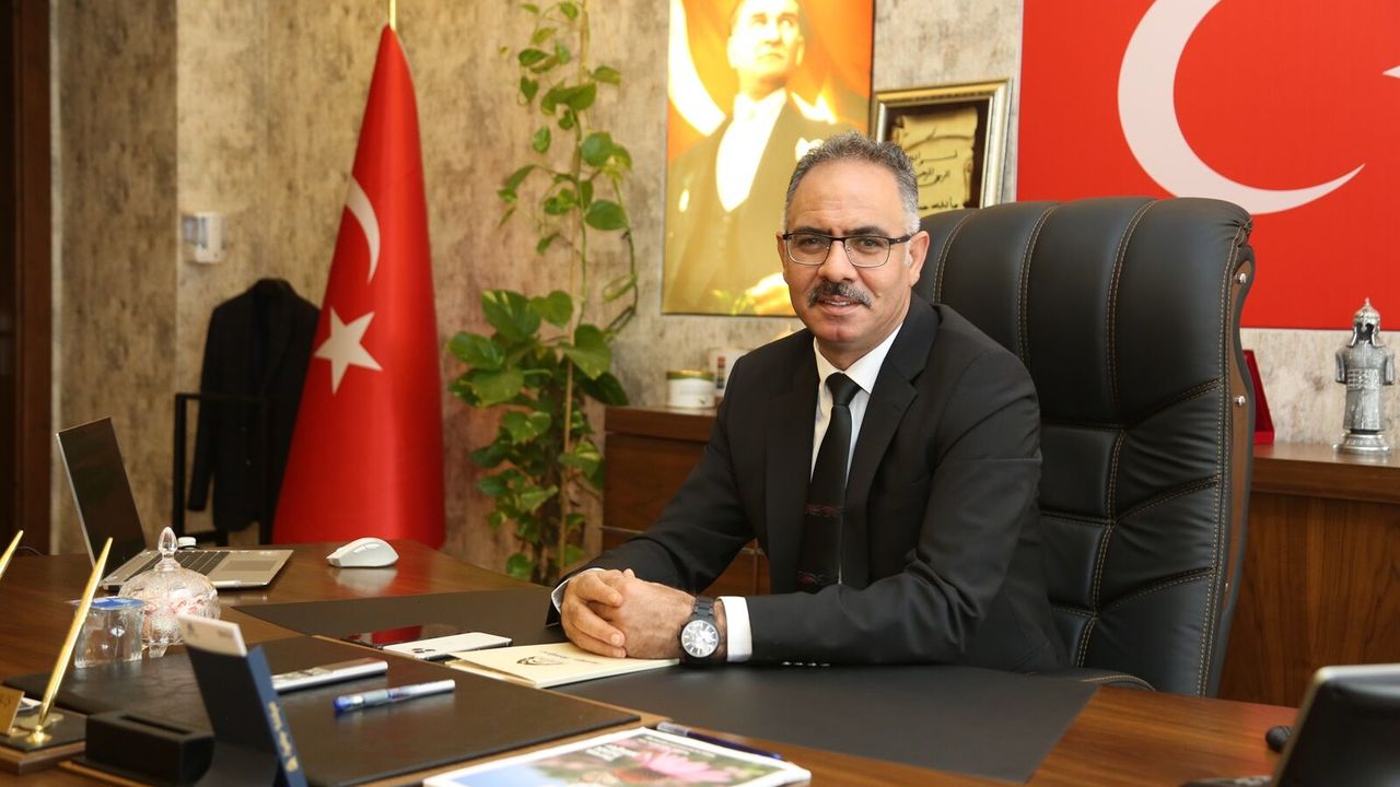 Şanlıurfalı Tarım İşçileri Unutulmadı: Belediye’den 350 Kurban ve Gıda Kolisi Desteği