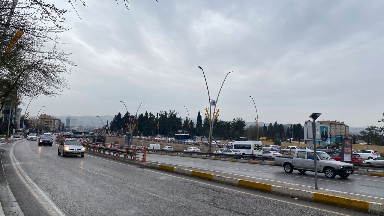 Meteoroloji Alarm Verdi: Bu İllerde Kuvvetli Yağış Bekleniyo