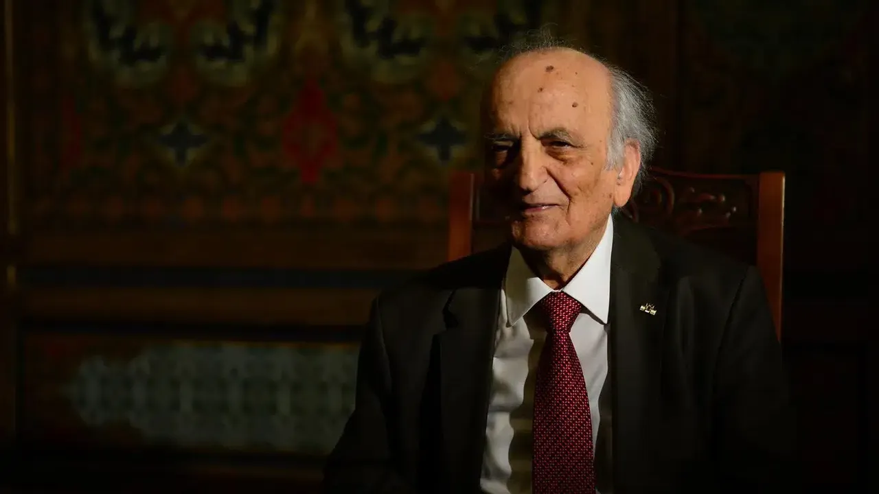 Fuat Sezgin Kimdir, Eserleri Nelerdir? Hayatı, Kitapları, Bilim Tarihi Çalışmaları Ve İslam Bilim Mirası