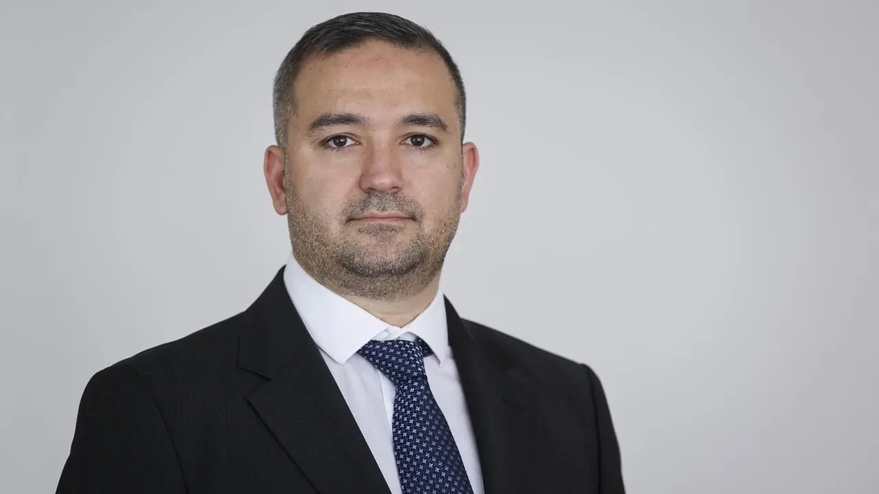 Fatih Karahan Kimin Akrabası, Nereli, Kaç Yaşında? Merkez Bankası Başkanı Fatih Karahan’ın Kariyeri