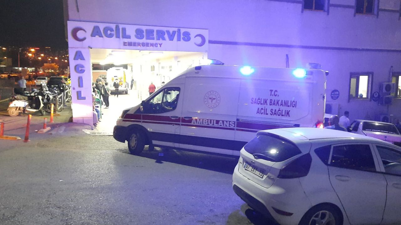 Şanlıurfa’da Alkollü Olduğu İddia Edilen Motosiklet Devrildi: Yaralılar Var