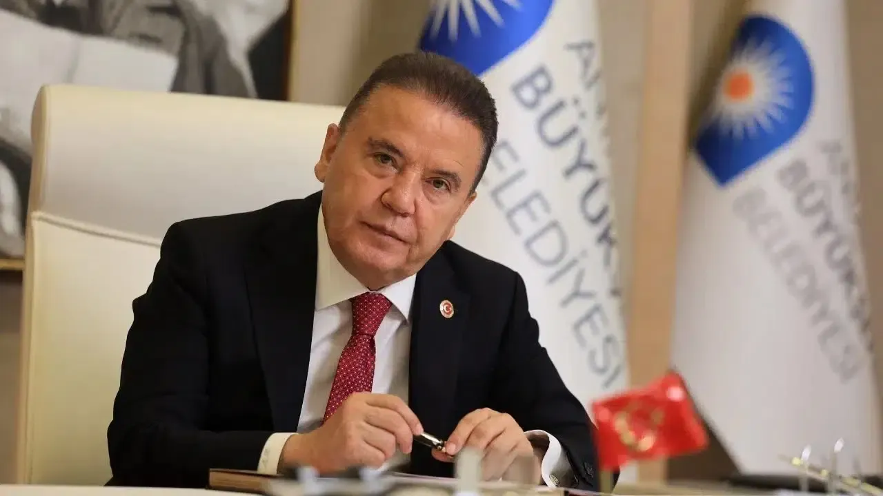 Muhittin Böcek’in Avukatı Mustafa Yalçınkaya Kimdir? Etkin P