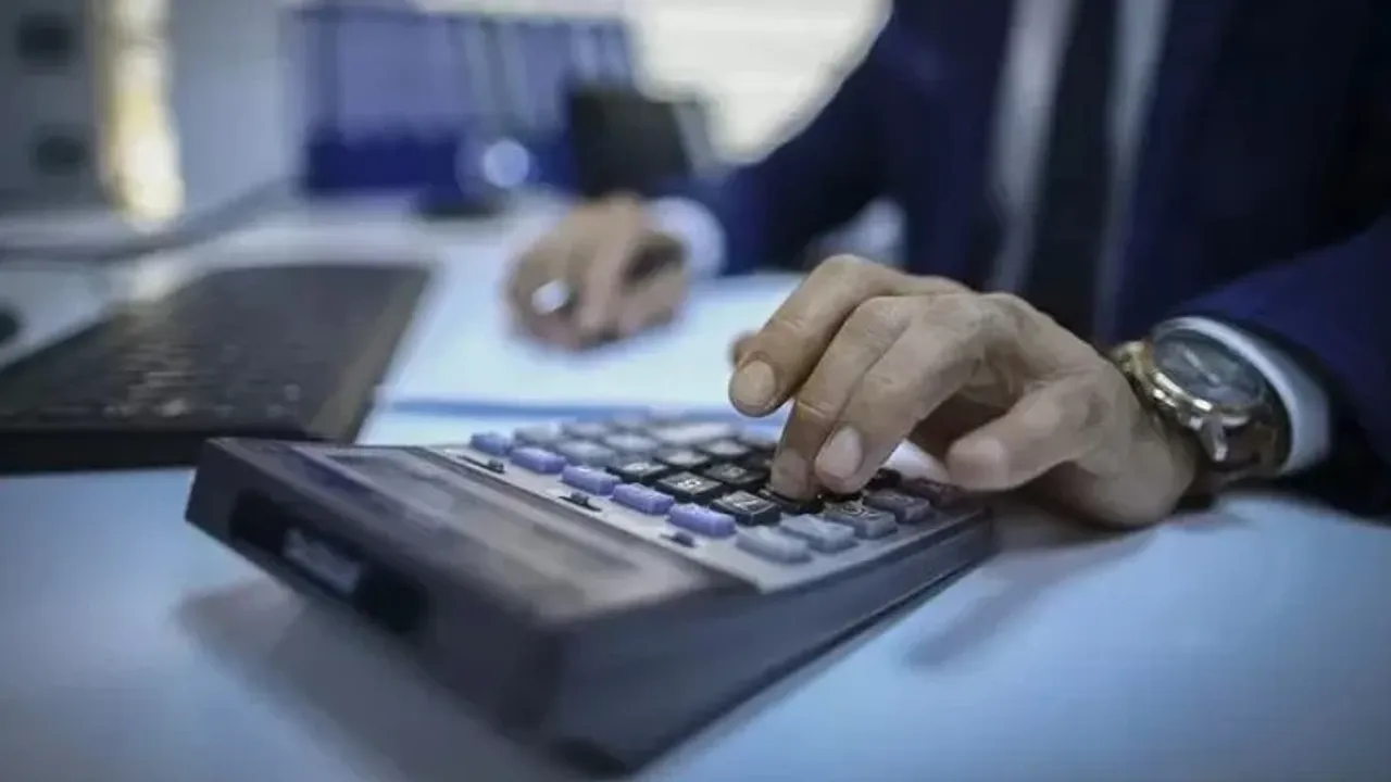 Cumartesi Günü Yıllık İzinden Düşer Mi? İşçinin Bilmesi Gere