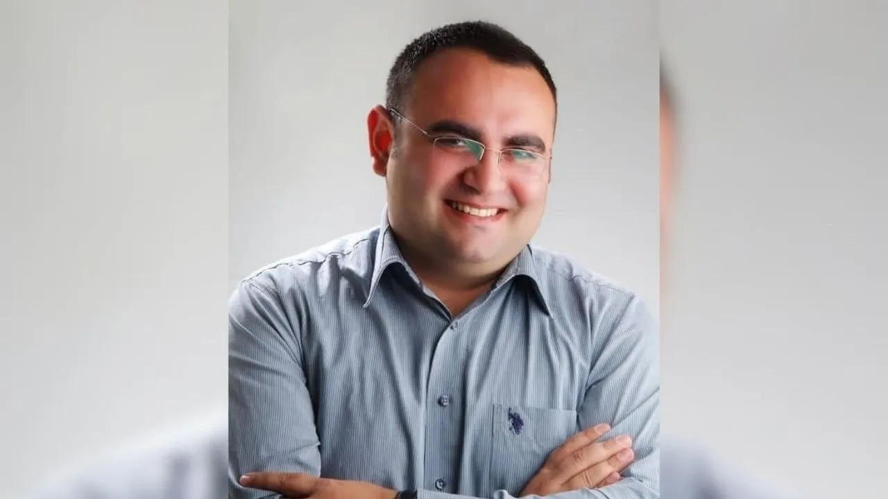 Ertan Aksoy Kimdir, Evli Mi, Hangi Partiden? Aksoy Araştırma