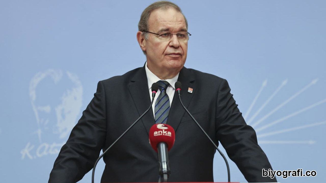Faik Öztrak Babası, Eşi, Dedesi Kim? Faik Öztrak Kimdir, Kaç