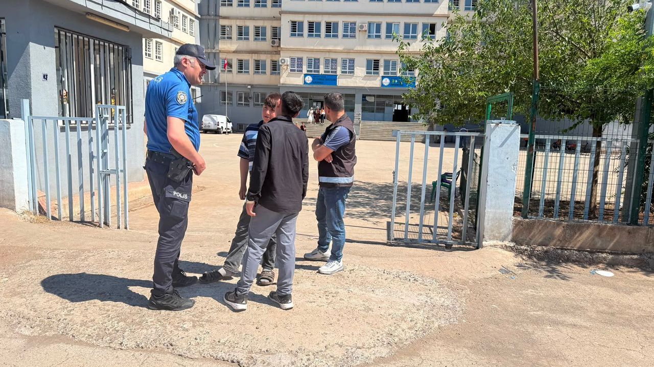 Siverek Kaymakamlığı Güvenli Okul Uygulamasını Sür
