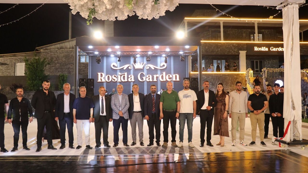 Rosida Garden Kır Düğün Salonu Görkemli ve Sürprizli Bir Açılışla Hizmete Girdi