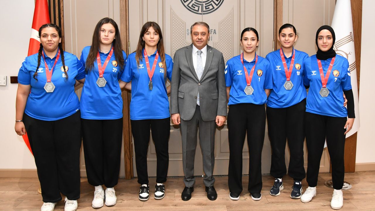 Vali Hasan Şıldak’tan Şanlıurfa’nın Gururuna Tebri