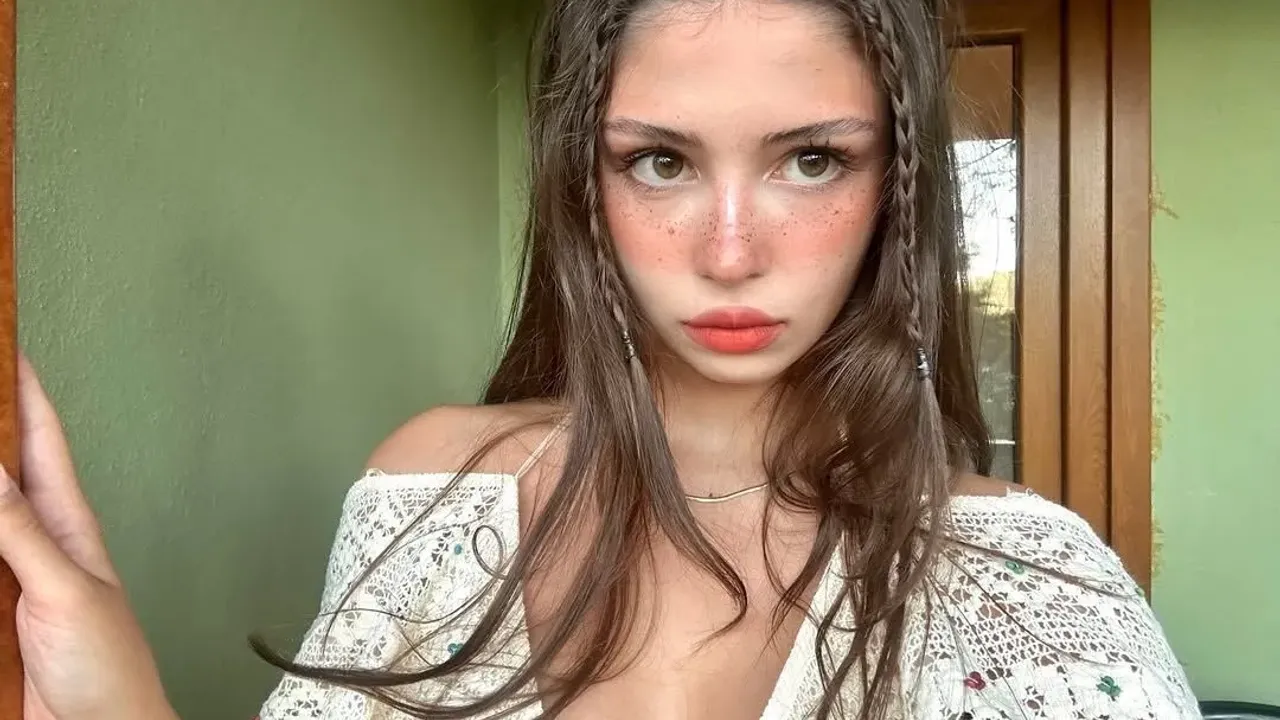 Zeynep Atılgan Babası, Annesi, Sevgilisi Kimdir, Ailesi Kimd