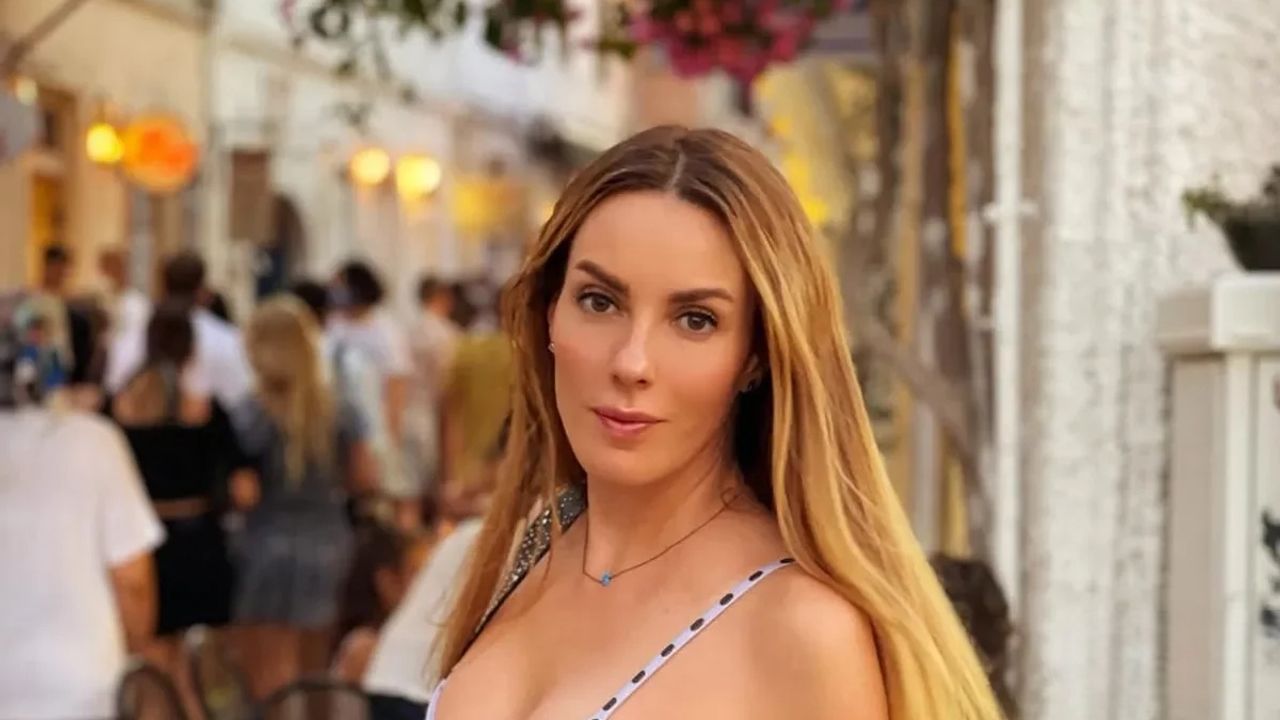 Zeynep Koltuk Evli Mi, Eşi Kim? Tolga Tekin Evliliği, Ailesi