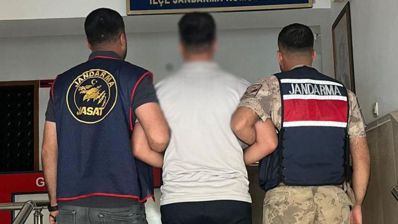 Şanlıurfa'da Sahte Kamu Görevlisi Dolandırıcı Yakalandı