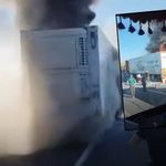 Karaköprü’de Alevlerin Esir Aldığı Tır Trafiği Felç Etti!