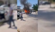 Şanlıurfa'da Hastane Otoparkında Araç Alevlere Teslim Oldu: O Anlar Kamerada
