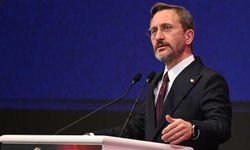 Fahrettin Altun: "30 Ağustos Zaferi, birlik ve beraberliğimizin ebedi nişanesidir"