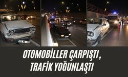 Şanlıurfa'da İki Otomobil Çarpıştı, Trafik Kilitlendi