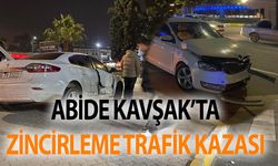 Şanlıurfa Abide Kavşak’ta Maddi Hasarlı Trafik Kazası