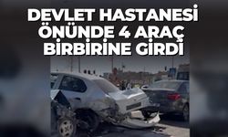 Birecik Devlet Hastanesi Önünde 4 Araç Birbirine Girdi