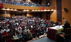 Kahta’da Mehmet Akif Ersoy ve İstiklal Marşı Söyleşisine Yoğun Katılım!