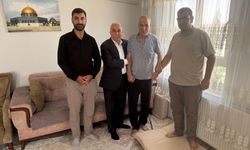 Ahmet Eşref Fakıbaba’dan Yıllar Sonra Anlamlı Buluşma!