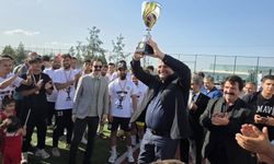 Şanlıurfa'da Şampiyon Takım Başkan Ayhan İle Bir Arada