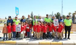Şanlıurfa’da Trafik Haftasında Polis ve Jandarma Öğrencilerle Buluştu