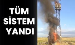 Şanlıurfa’da Kıvılcımlar Tarımı Vurdu: Yangında Tüm Sistem Yandı