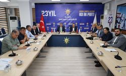 Şanlıurfa’da Siyasetin Köklü İsimleri Tek Karede Buluştu