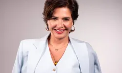 Özlem Gürses Kimdir, Kaç Yaşında, Evli Mi, Eşi ve Çocuğu Kim? Hangi Kanalda Çalışıyor, Ev Hapsi Ne Zaman Bitti?