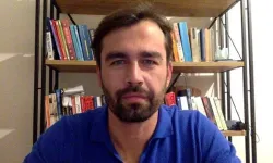 Emrah Lafçı Kimdir? Aslen Nereli, Kaç Yaşında, Nerede Yazıyor, Nerede Çalışıyor?