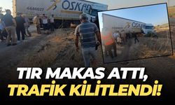 Makas Atan Tır Şanlıurfa-Akçakale Yolunu Felç Etti!