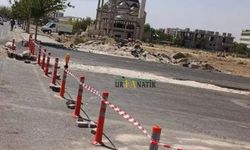 Şanlıurfa Büyükşehir Belediyesi O Yolu Trafiğe Kapattı!