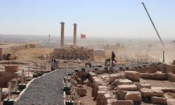 Urfa Kalesi'nde Geç Antik Çağ’a Ait Kaya Mezar Keşfedildi