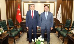 Dr. Salih Tavır, Haliliye İlçe Sağlık Müdürü Olarak Görevine Başladı