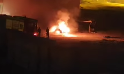 Şanlıurfa Suruç’ta Seyir Halindeki Otomobil Alevlere Teslim Oldu