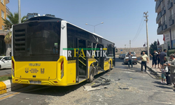 Şanlıurfa'da Şehir İçi Otobüsü İle Beton Pompası Aracı Çarpıştı: Çok  Sayıda Yaralı