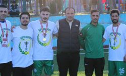Bozovaspor’da İmzalar Tamam! Şampiyon Teknik Direktör ile Devam Kararı