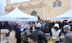 Karaköprü'de Bayram Sabahı Tirit İkramı Yapıldı