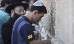 Messi Yahudi Mi, Dini Ne, Müslüman Mı, Hristiyan Mı? Lionel Messi’nin İnancı, Ailesi Ve Hayatı