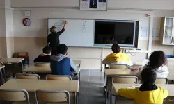 19 Haziran Cuma Günü Okul Var Mı, Yok Mu? Ders Var Mı, Okullar Tatil Mi, Karne Günü Ne Zaman?