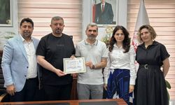 Hastanede Başarılı Ekip Ödüllendirildi