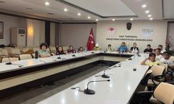 Şanlıurfa’da Öğrenciler Laboratuvarda! Yerli Tohumları Yerinde İncelediler