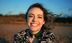 Oyuncu Cansu Gültekin Evli Mi, Boyu, Dizileri Ve Filmleri
