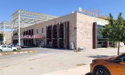 Şanlıurfa'da 8 Yaşındaki Çocuk Karne Günü Feci Şekilde Can Verdi