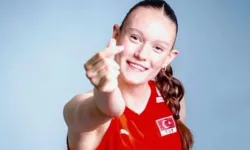 Aylin Uysalcan Kimdir, Kaç Yaşında, Nereli, Boyu Kaç, Evli Mi, Sevgilisi Var Mı? Aylin Uysalcan Hangi Takımda Oynuyor?