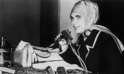 Şule Yüksel Şenler Kimdir? Huzur Sokağı Yazarı Ve Hayat Hikayesi