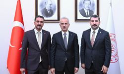 Şanlıurfa Milletvekili Eyyüpoğlu’ndan Suruç Yolu İçin Bakanlığa Ziyaret