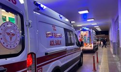Karaköprü’de Otomobil ile Motosiklet Çarpıştı: 2 Genç Yaralandı
