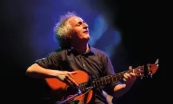 Mohsen Namjoo Eşi Kim, Evli Mi? Mohsen Namjoo’nun Eşi Azadeh Akhlaghi Kimdir, Özel Hayatı, Evliliği Ve Biyografisi