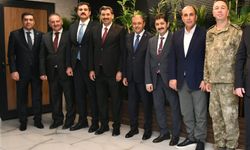 Şanlıurfa Valisi Hasan Şıldak'tan Tayini Çıkan Yargı Mensuplarına Veda Yemeği